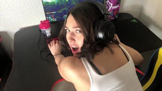 Novo Imba Em Dota 2. Дед Инсайдик To Shock. Sexy Gamer Girl joga.