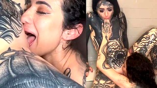 Hot Steamy Lesbian Shower Sex With Frankie Vanian